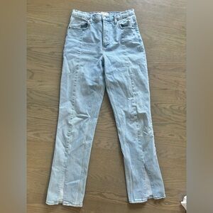 Abercrombie & Fitch Ultra High Rise 90’s Straight Light Wash Jeans size 8L Long